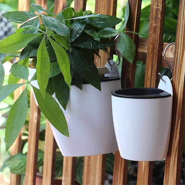 4 st automatiska absorberande hängande blomkrukor, plastblomkrukor