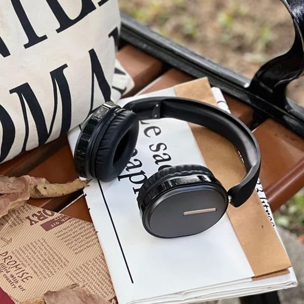 Headset Bluetooth-hörlurar brusreducerande insticksstereo trådlöst headset (svart)