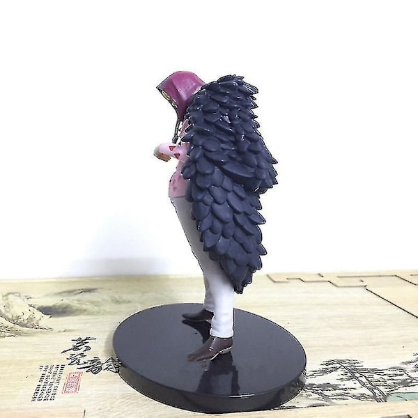 One Piece Corazon Figur Leksak Anime Pvc Actionfigur Samlarobjekt För Modell 17cm