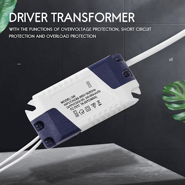 Ac 90-240v til Dc 9-12v 3w konstantstrøms LED-stripledrivertransformator（som vist）