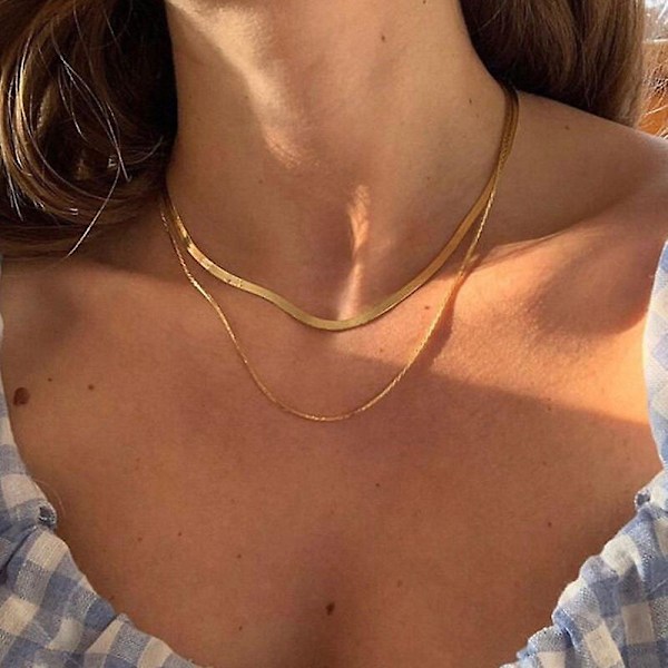 Punk Gold Lagdelt Halskjede Choker Slangebein Kjede Halskjede Minimalistisk Charm Halskjede Smykker for Kvinner og Jenter