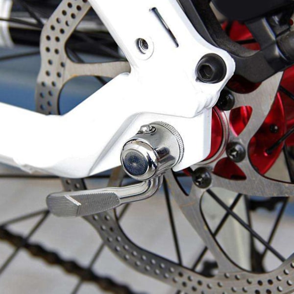 Cykeltränare Essential: Snabbkopplingsspett med stark bärighet och låsmutter, erbjuder robust stöd för intensiva cykelsessioner och