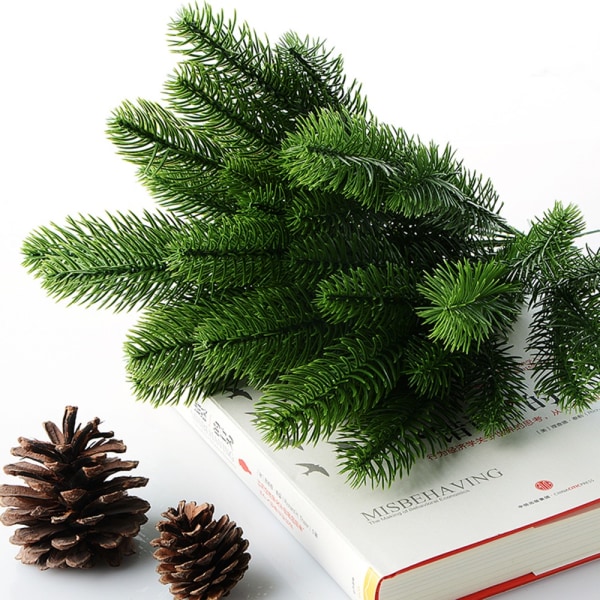 30Pcs Diy Craft Wreath Artificial Pine Tree Branches