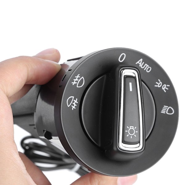 Strålkastarsensorbrytare för smidig körning, automatisk ljusjustering anpassar sig till din omgivning, robust design säkerställer lång livslängd, batteri