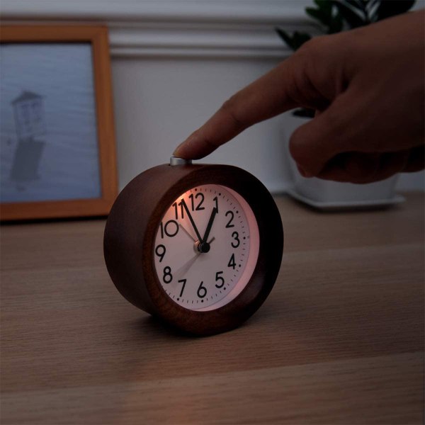 Analog träväckarklocka med snooze - Retro klocka, brun
