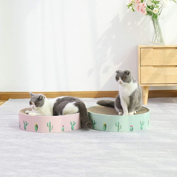 Miljövänlig Katt Lounge Klösbräda, 2-i-1 Design: Hållbar Klösyta och Bekväm Viloplats för Möbelskydd, med en Bonus Lekstav