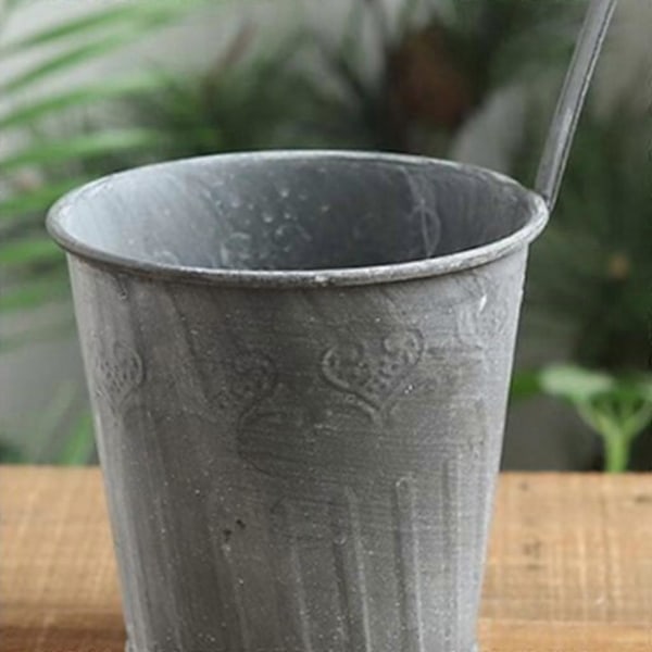 Retro Planter med Järnhink
