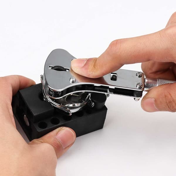 Case Opener - Watch Tool Battery Replacement - Change Battery on Watch