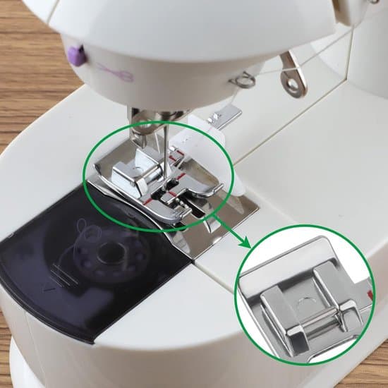 Adjustable Magnetic Sewing Machine Guides, 8-Piece Accessory Kit for Beginners and Professionals