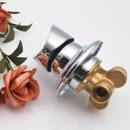 - Hot and Cold Water Shower Mixer - Mixer - Brass - Chrome Plated - Ceramic Valve Core - Single Handle - <130 mm