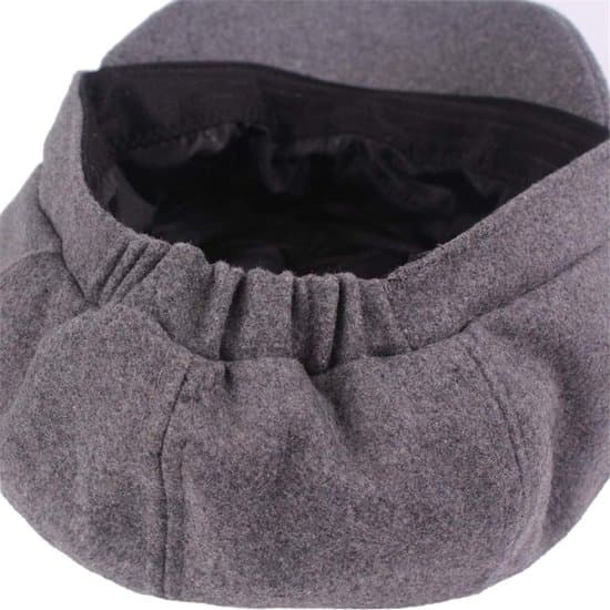 Damebasker - med brem - justerbar flat topp - ensfarget - Brun