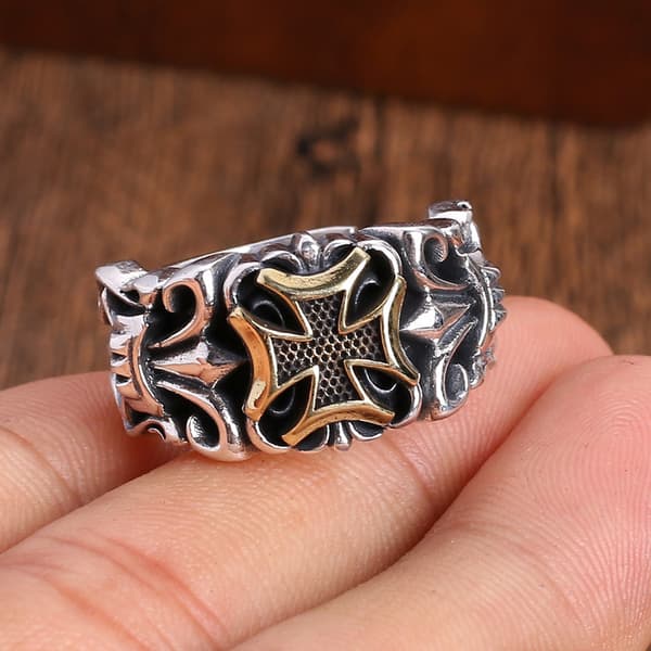 Ring Guld Kors Sigill Justerbar Storlek