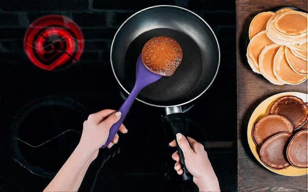 Non-stick silikonespatler til bagning (lilla)