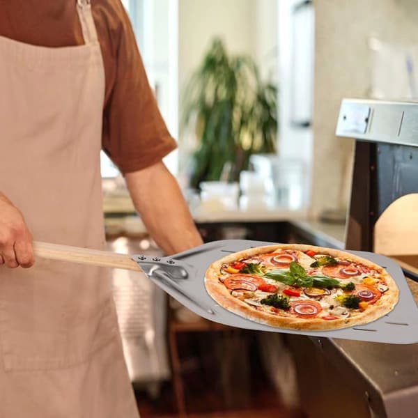 Pizzaspade, 12 tommer 40 x 30 cm perforert pizzaspade i rustfritt stål, profesjonell stor overflatestøtte med langt håndtak