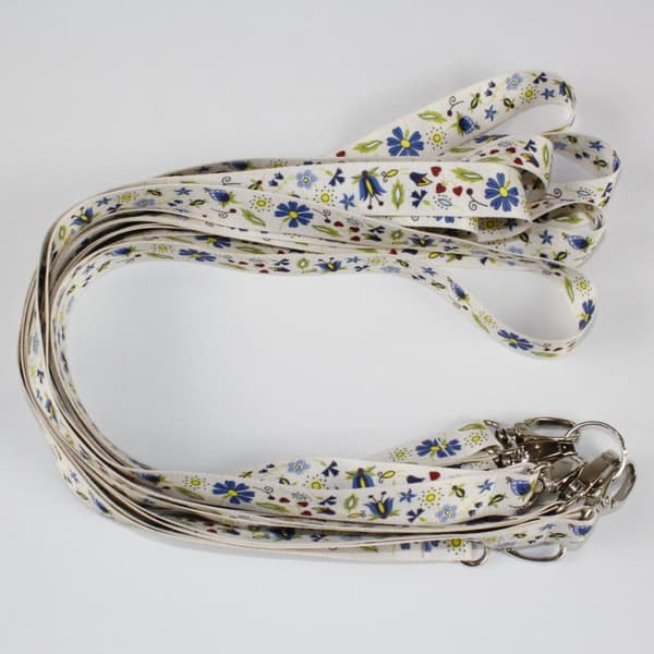 Lang snor folk kashubisk beige
