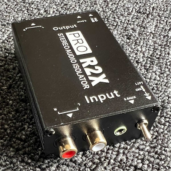 3.5MM+ Audio Isolator Audio Strøm Akustisk Isolator Audio Støyfjerner Felles Jord Isolator