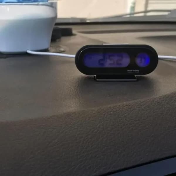 Elektronisk bilklocka/termometer med LED-display - Svart - Vardagsrum - Rektangulär - 7,5 x 2,5 x 1,5 cm