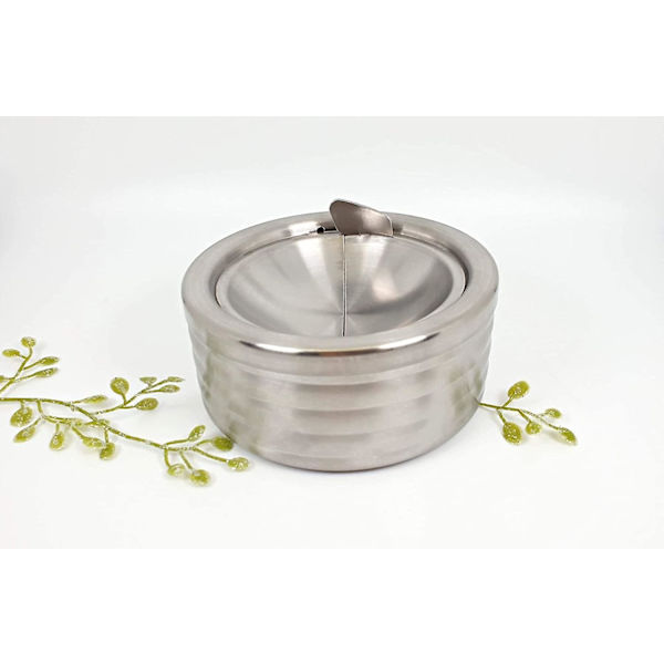 Silver Smokeless Classic Metal Ashtray Med Lock För Cigaretter - Vindtäta Ashtrays För Rostfritt Stål Askfat