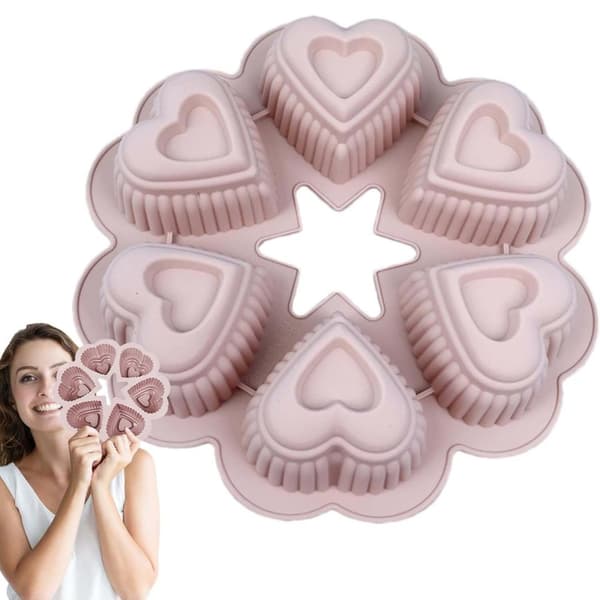 Silicone Mold for 6 Heart-Shaped Muffins and Cupcakes