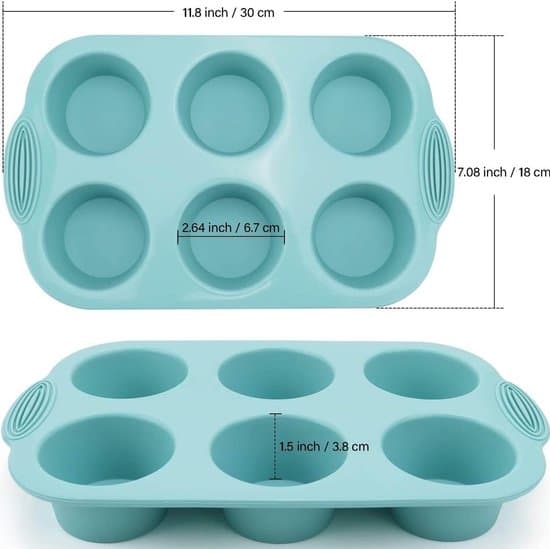 Et sett med 4 silikonmuffinsformer (grå, rosa, påfuglblå) - perfekt for å bake muffins, brownies og kaker.