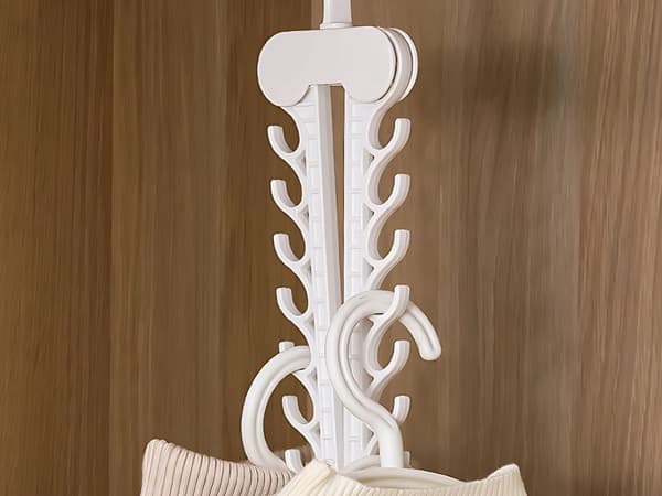 Foldable Hanger 16 Slots - Multifunctional Clothes Organizer