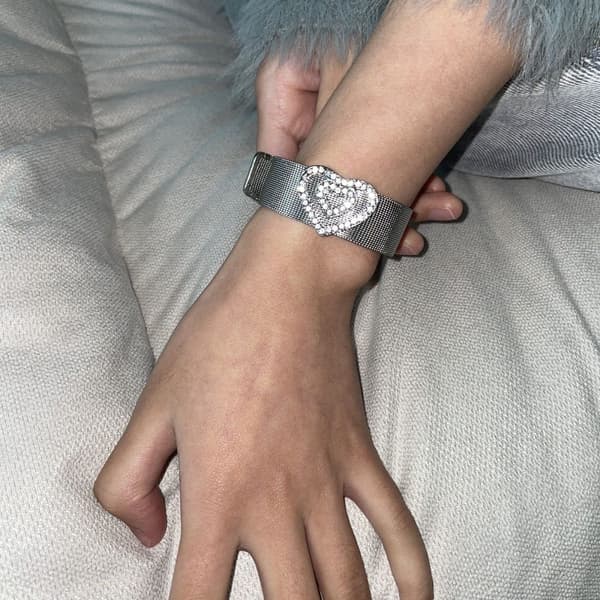 Cool Hot Hjärta Form Strass Rem Silver Framtida Armband