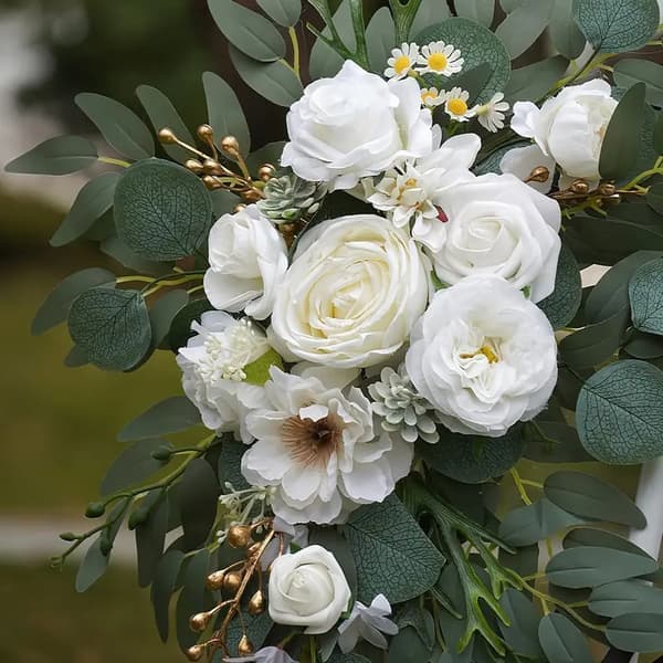 Kunstig blomsterbue til bryllup (et sæt) Velegnet til bryllupsdekoration, ceremoni og receptionsbaggrund (hvid)