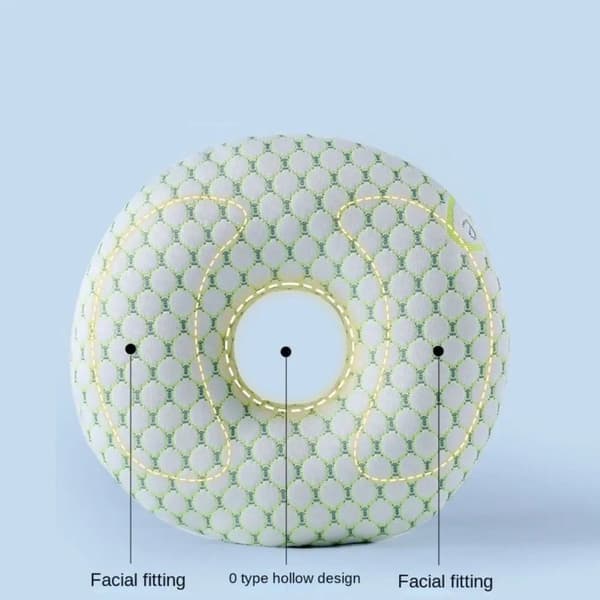 Ørebeskyttelsespude til piercing, bambusfiber med kølende effekt, pink farve.