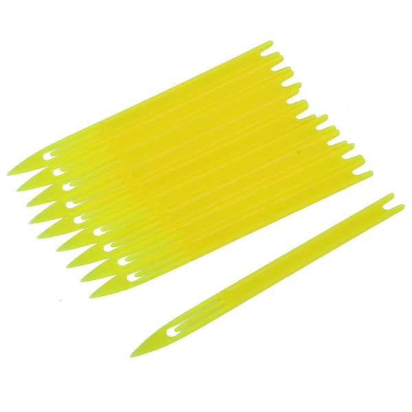 10 st gula plastfiskarnålar skyttlar spole 2#