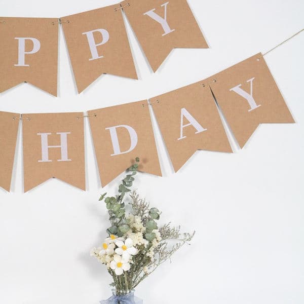 13-delt Kraftpapir Vimpelbanner - Gratulerer med dagen-banner - Perfekte DIY dekorative vimpler - Egnet for babyshower, bursdagsfest