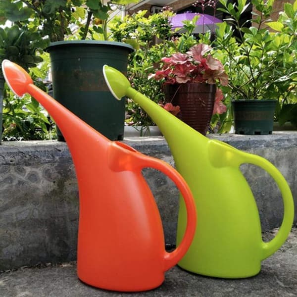 2L Grønn Vannkanne – ABS Lang Sprayhode, Rose Diffuser, for Innendørs/Utendørs Planter og Blomster