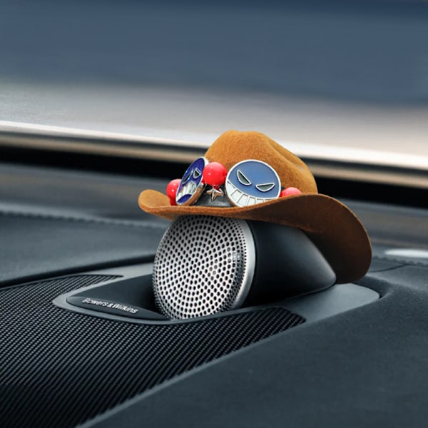 Lämplig för Volvo Bauer hatt cowboyhatt serie ljudcenter dekoration S60/90/XC60 bilinteriör Cowboy Hat Route 66