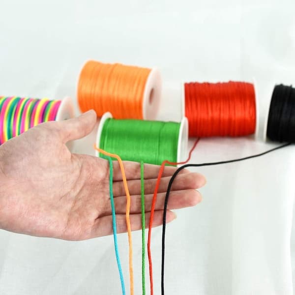 Allecto Premium - Sort Nylon Snor 2mm x 100 Meter til Smykkefremstilling & Macrame