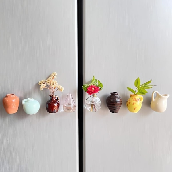 8 st Mini Vas Magneter Söta Mini Keramiska Magneter för Kylskåp 3D Keramisk Blomvas Roliga Kylskåpstillbehör Kök Kontorsdekoration 8PCS