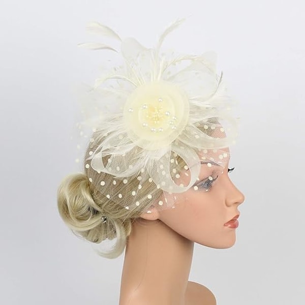 Fascinerende hat til kvinder, damer, bryllup, teselskab, flapperhat, Ascot-væddeløbshat, fjerblomst (beige)