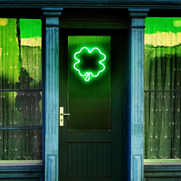 LED Fyrbladklöver Fönsterlampa USB-driven Grön Irländsk Shamrock LED Neon Skylt för Fönster Vägg Sovrum Inomhus Utomhus (Fyrblad) Four Leaf