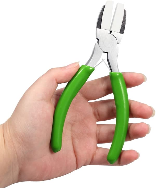 LEONTOOL 2-pack 5-tums plattång med dubbla nylonbackar med 2 utbytesbackar i nylon för rätning av tråd och smyckestillverkning, grön