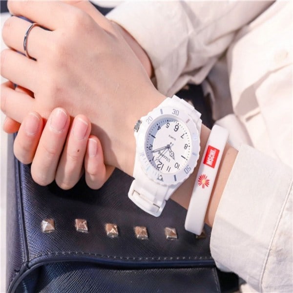 Børnegave Blød Silikonerem Digitalt Ur Viser Armbåndsur Ur Armbåndsur Børneure HVID WHITE