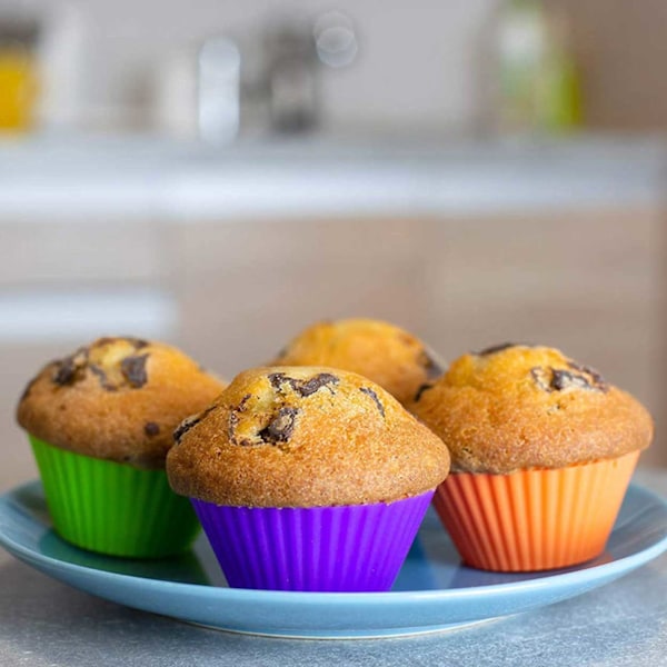 Silikone muffinforme / tyrforme - 12 -pak bagforme flerfarvet