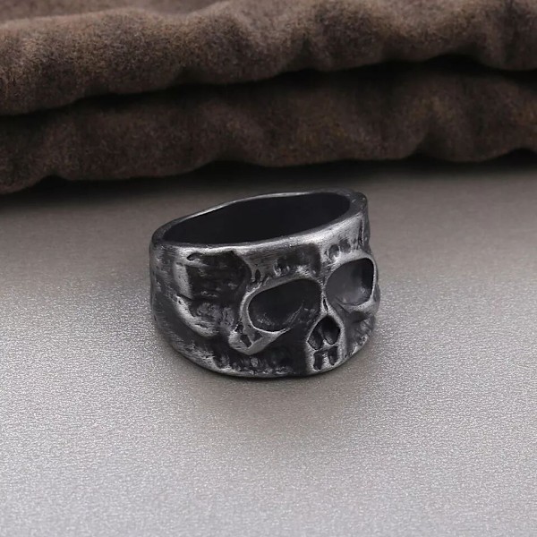 Skull Ring Sort 9
