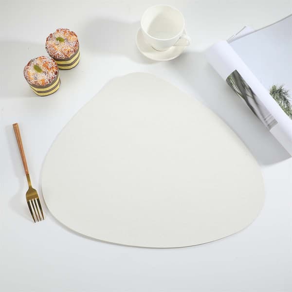 4 kpl Tabletti keinonahkaa Pyöristetty Valkoinen 43x36cm valkoinen