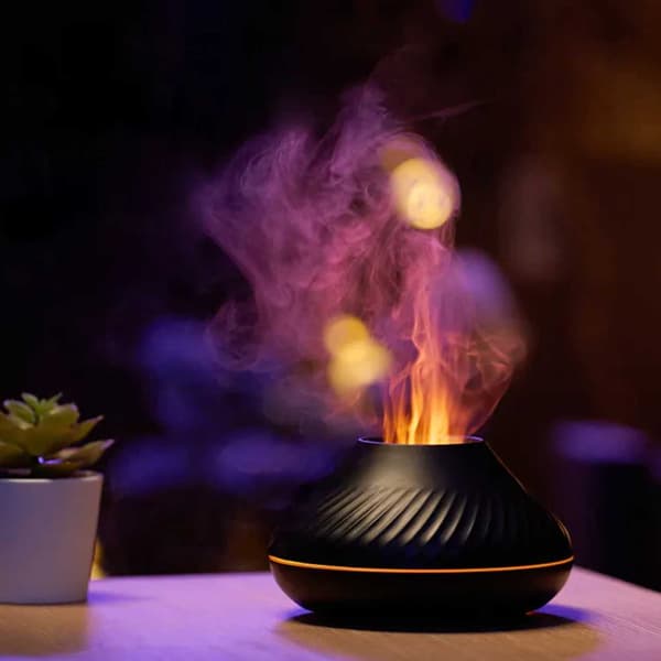 Flaming Aroma Diffuser | 3 essensielle oljer | RGB luftfukter svart