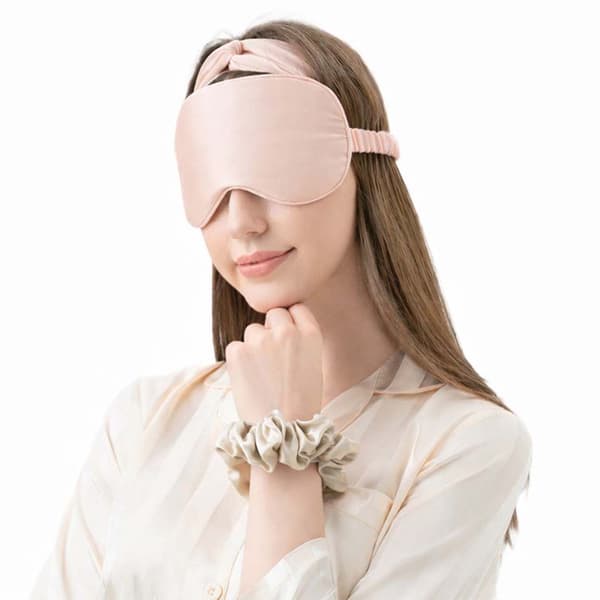 Stor luksuriøs sovemaske i ægte morbærsilke rosa