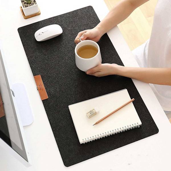 Skrivebordsmatte 80x30cm svart teppe - stor musematte svart