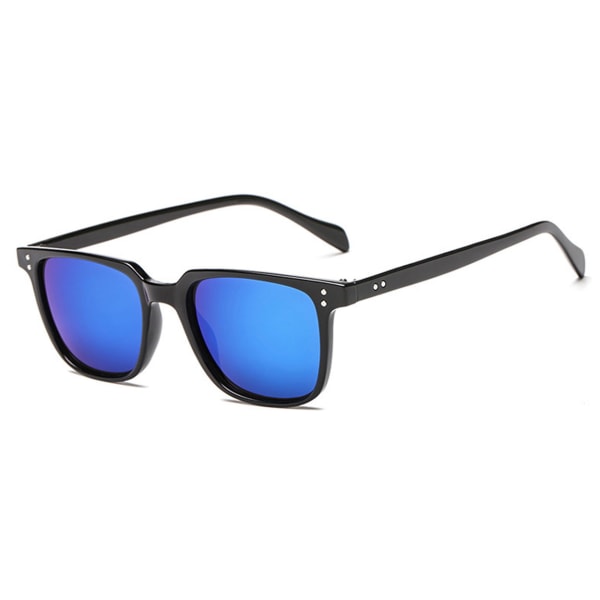 Firkantede sorte solbriller blåt spejlglas sort