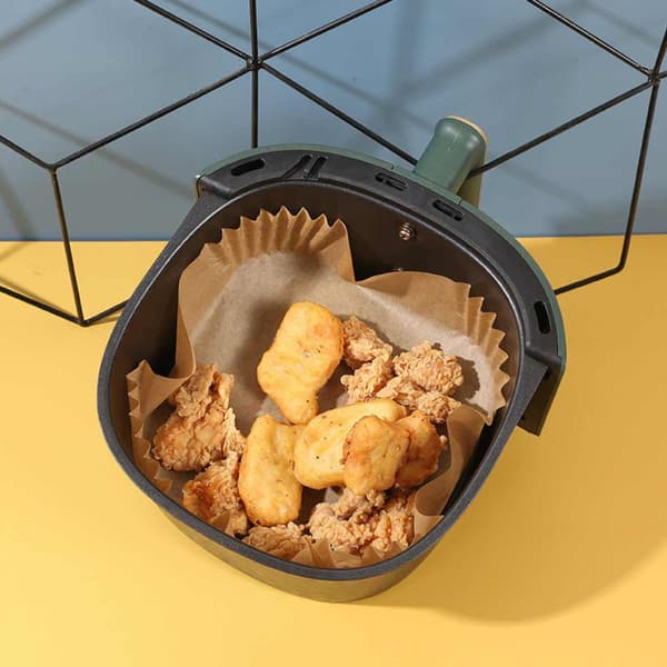 50stk Square Airfryer Paper - Bakepapir for Airfryer 16cm brun