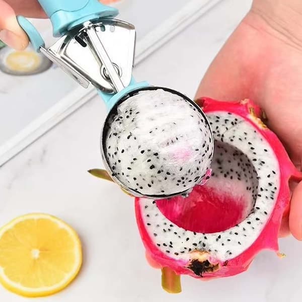 Isbolle med 1-klikk ejektor for perfekte iskuler 6 cm