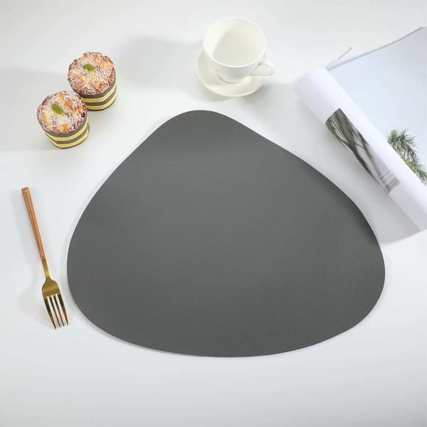 4 kpl Tabletti keinonahkaa Pyöristetty Tummanharmaa 43x36cm harmaa
