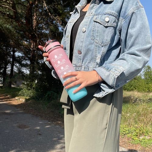 Motivationsvattenflaska med Sugrör 1L rosa