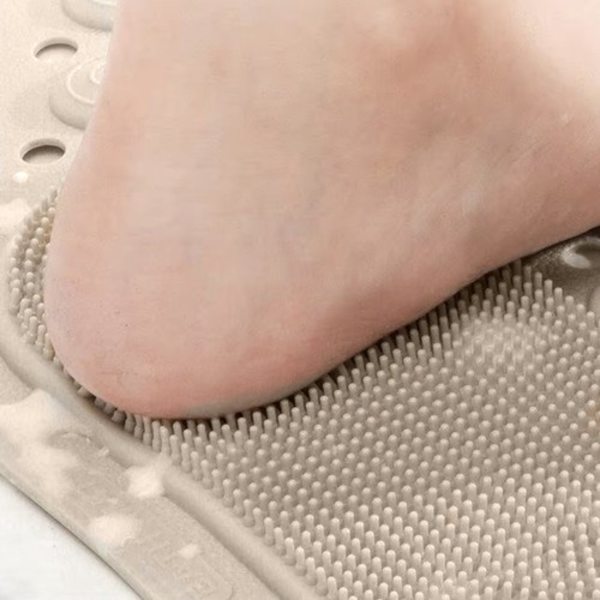 Liukumaton suihkumatto, jossa jalkakuorinta ja imukupit beige